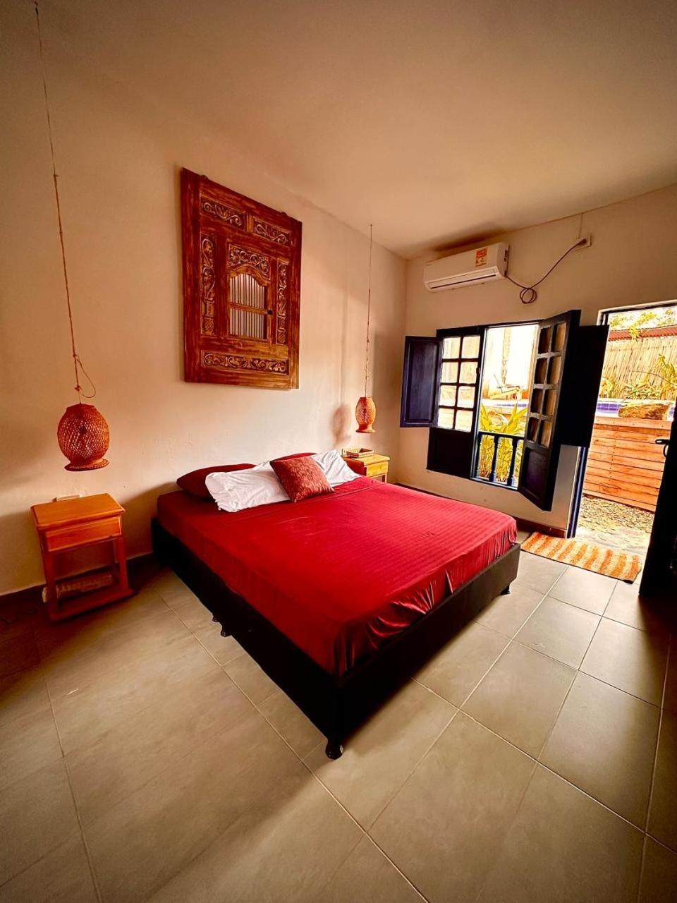 Hotel Renasci Palomino Esterno foto