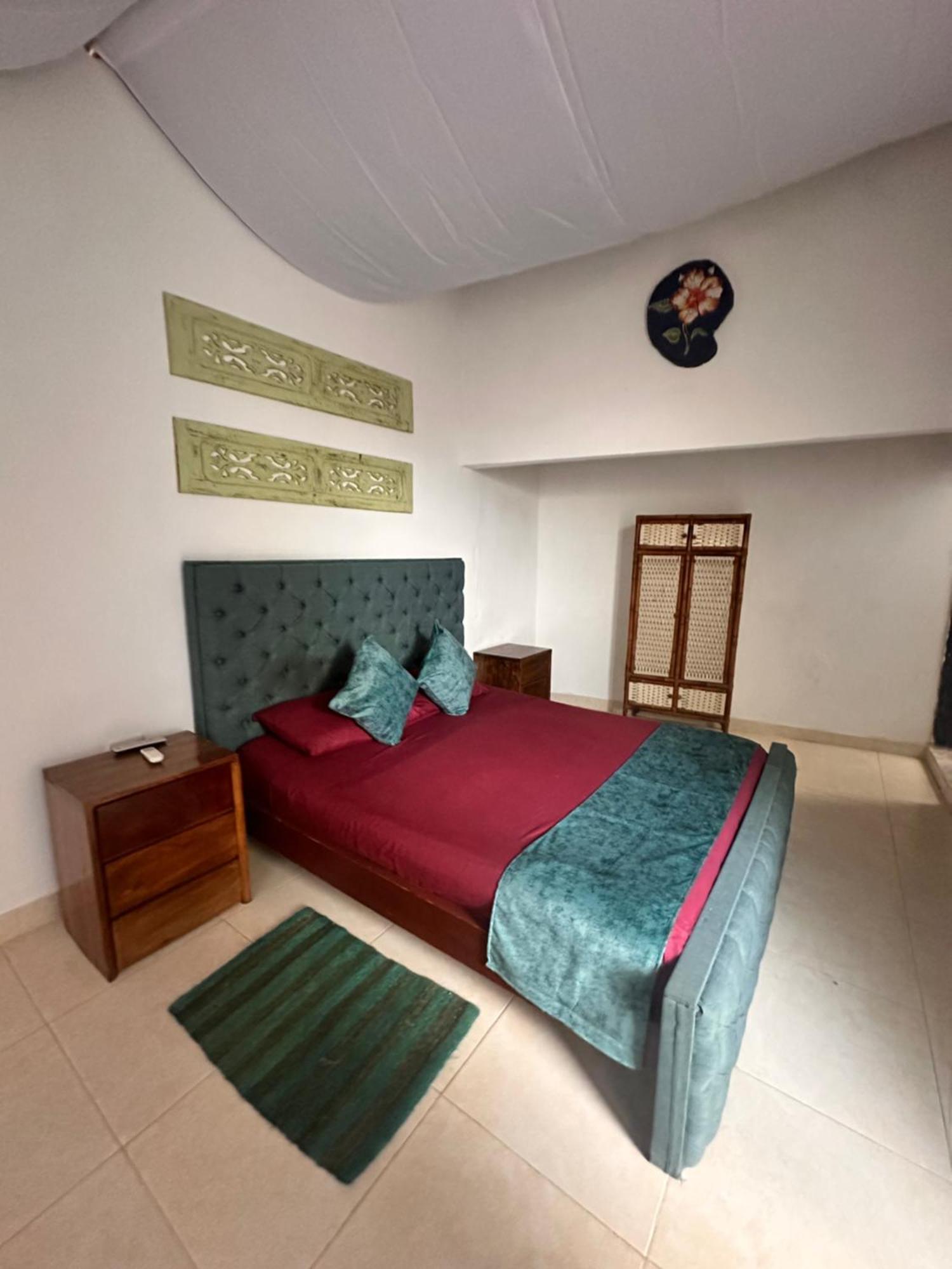 Hotel Renasci Palomino Esterno foto