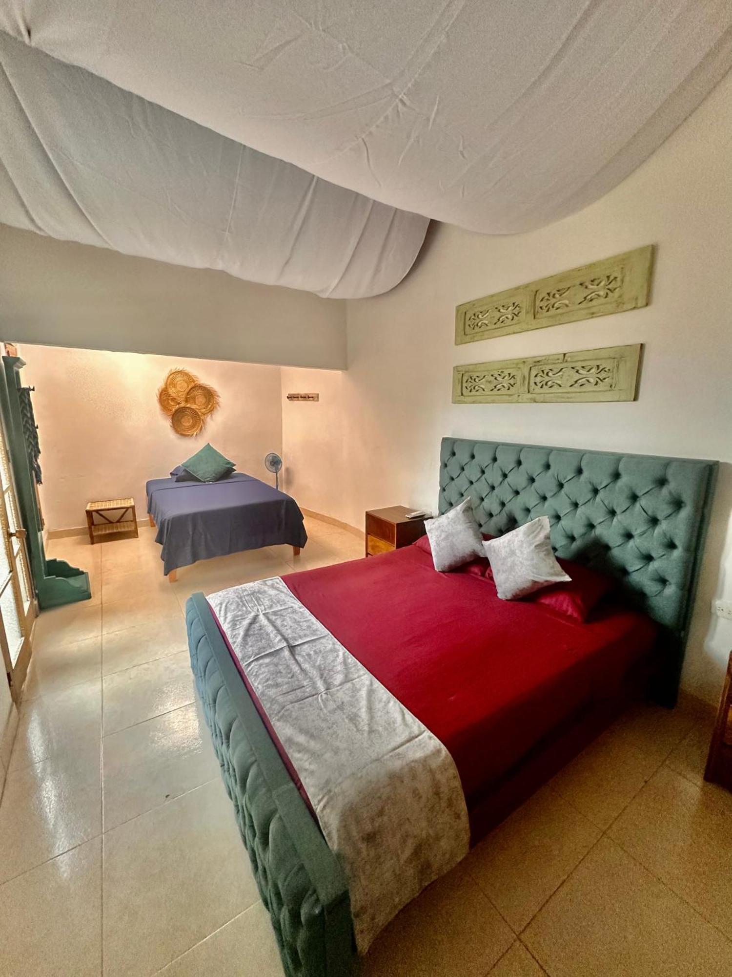 Hotel Renasci Palomino Esterno foto